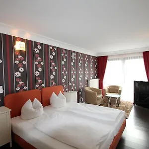 Aparthotel Apartmenthaus Alt Graz, Dusseldorf